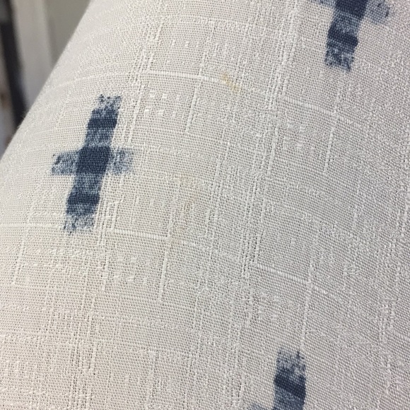 Universal Thread Flutter Short Sleeve - Picture 5 of 10